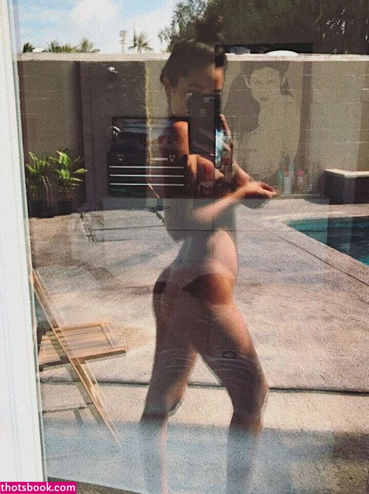 Jenna Yamamoto Photo #58