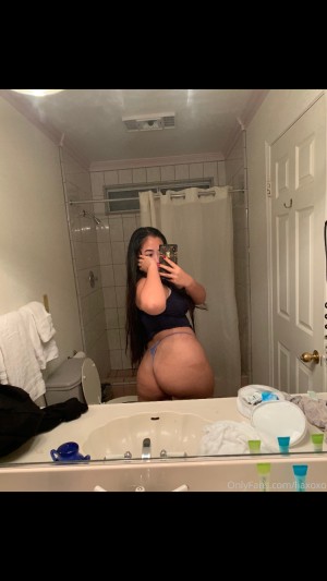 Lia Mcmannis Photo #24