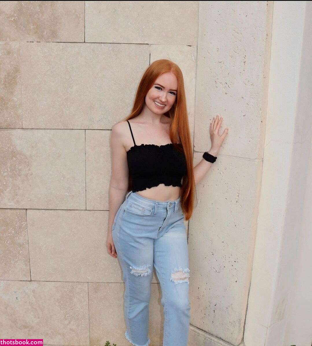 Iksnirub Twins Photo #37