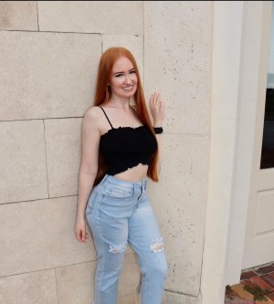 Iksnirub Twins Photo #40