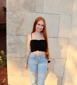 Iksnirub Twins Photo #42