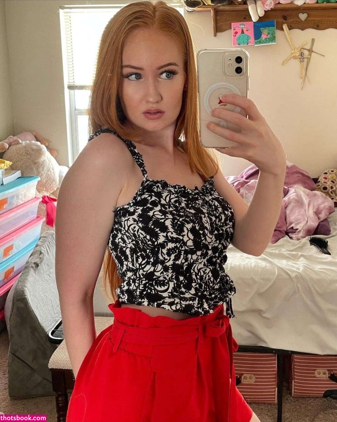 Iksnirub Twins Photo #105