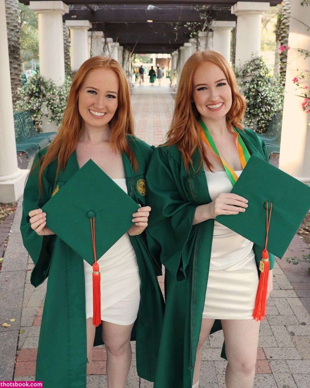 Iksnirub Twins Photo #108