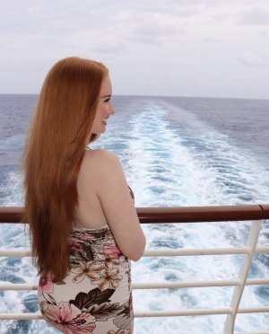 Iksnirub Twins Photos #12