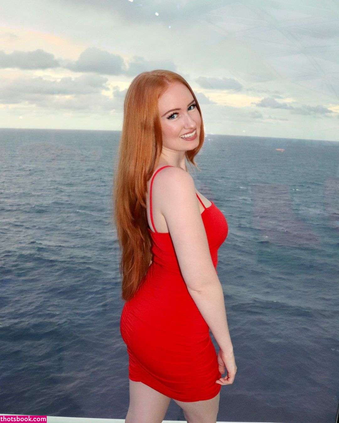 Iksnirub Twins Photo #138