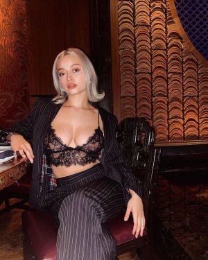 Vivica Santiago Photo #76