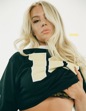 Carli Maueer Photo #10