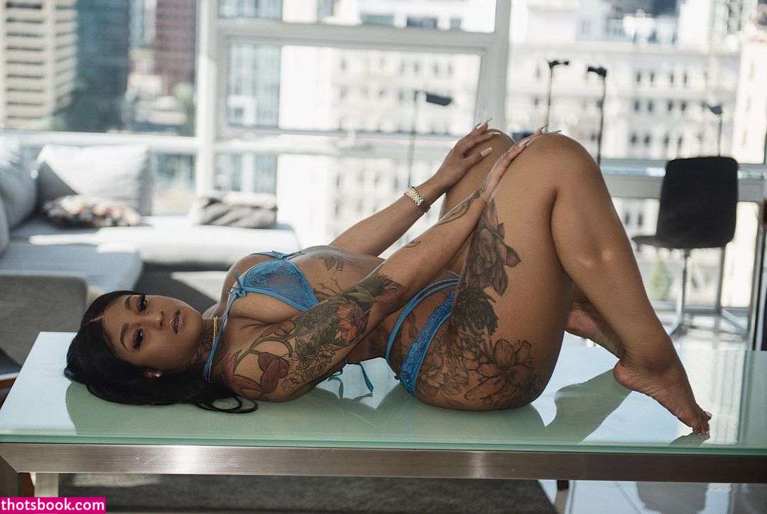 Mizz Twerksum Photo #16