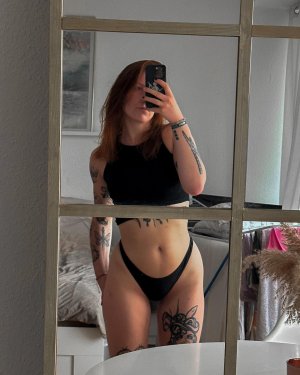 Towfacedkimmy Photo #6