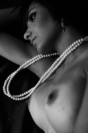 Gigiglamorousxx Photo #2