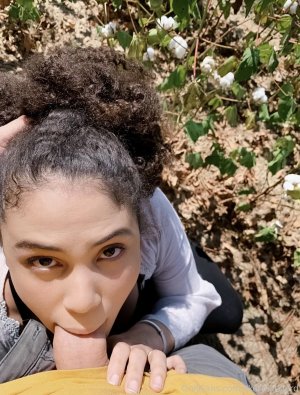 Milkinghoney Photo #1