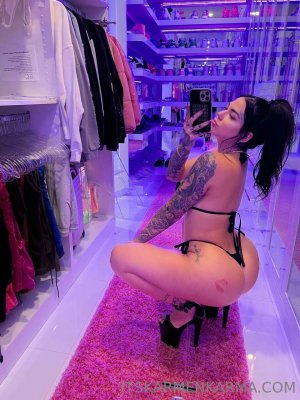 Karmen Karma Photo #67