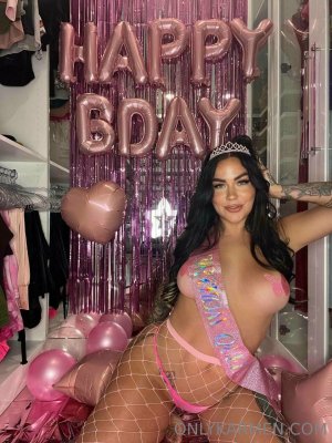 Karmen Karma Photo #87