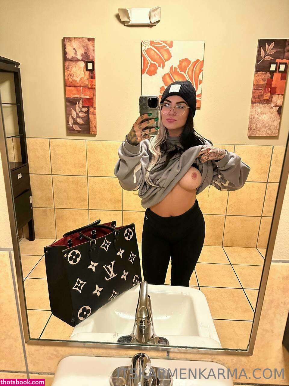 Karmen Karma Photo #241