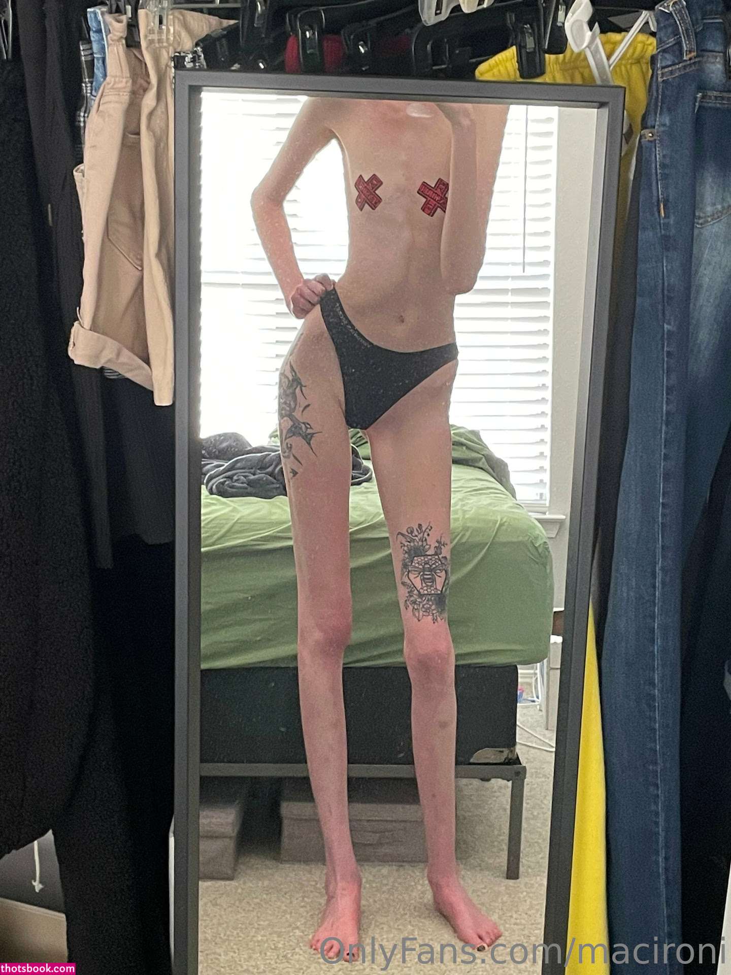 Maci Currin Photo #43