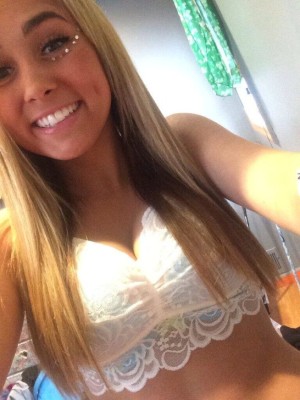 Olivia Lhopitault Photo #29