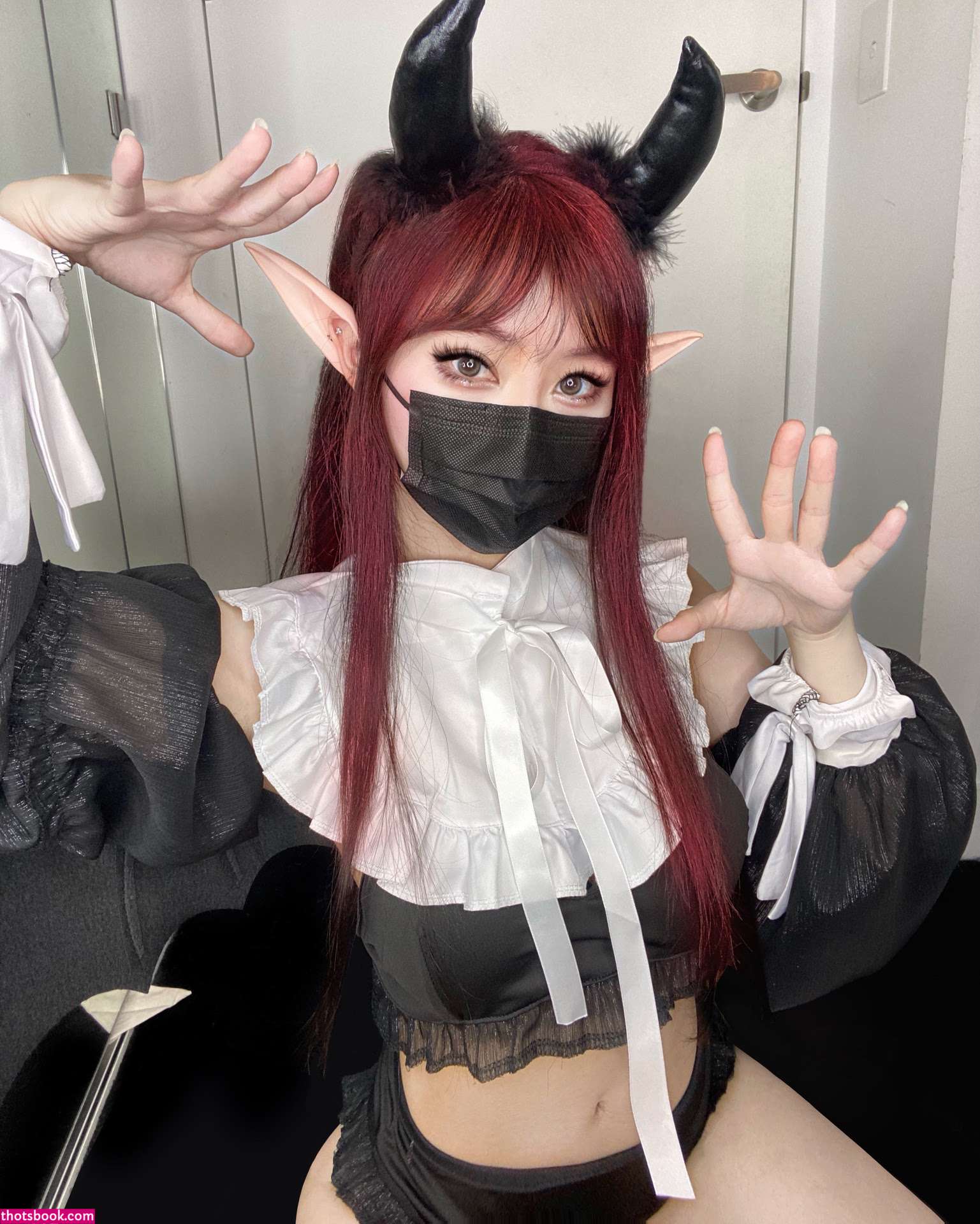 sylvieaeri Photo #17