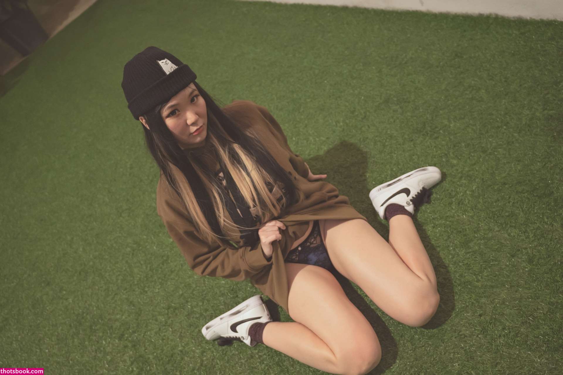 Quistreous Photo #44