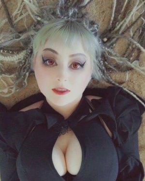 Mother Macabre Photo #14