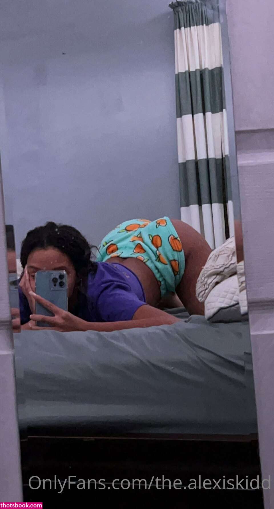 Alexis Kidd Photo #42