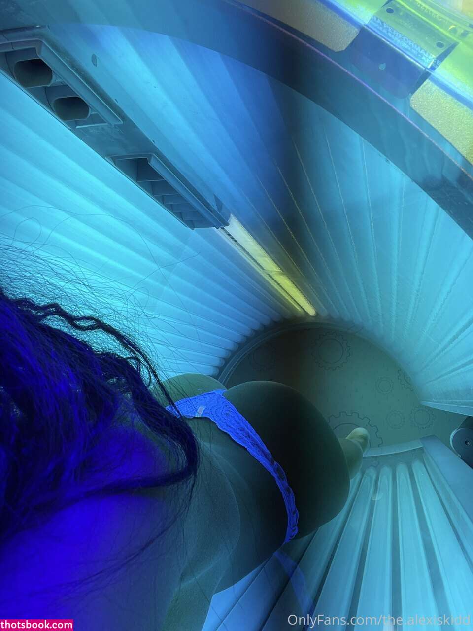 Alexis Kidd Photo #91