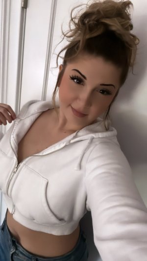 Dolly Mattel Photo #32