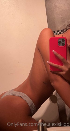 Alexis Kidd Photo #142