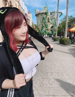 Indonesian Cosplayer Post #3