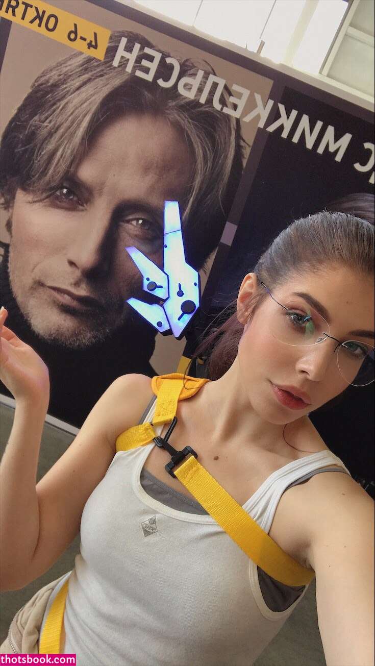 Eilisavcosplay Photo #11