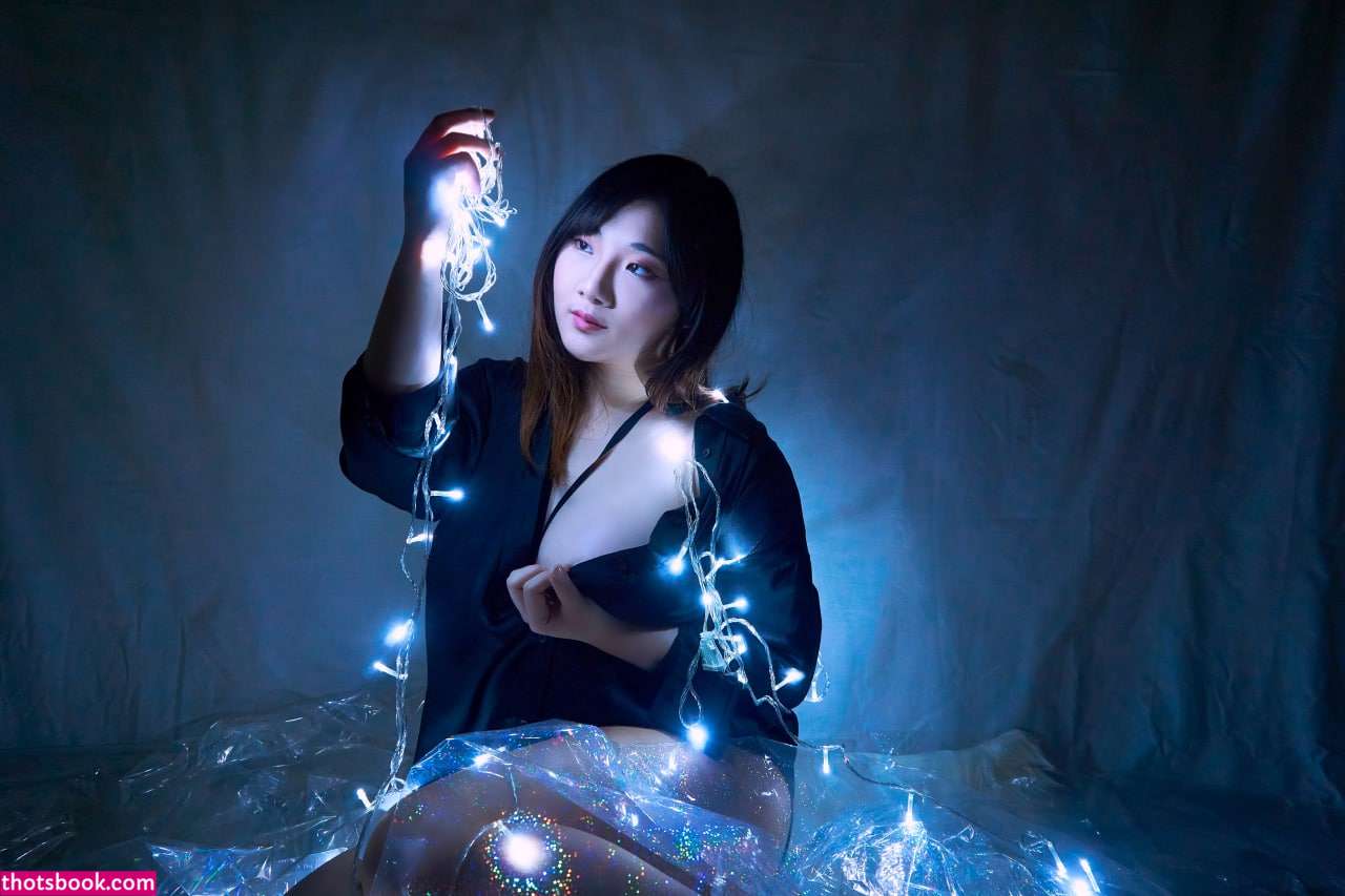 Indonesian Cosplayer Photo #206