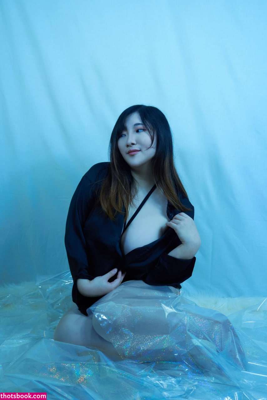 Indonesian Cosplayer Photo #212