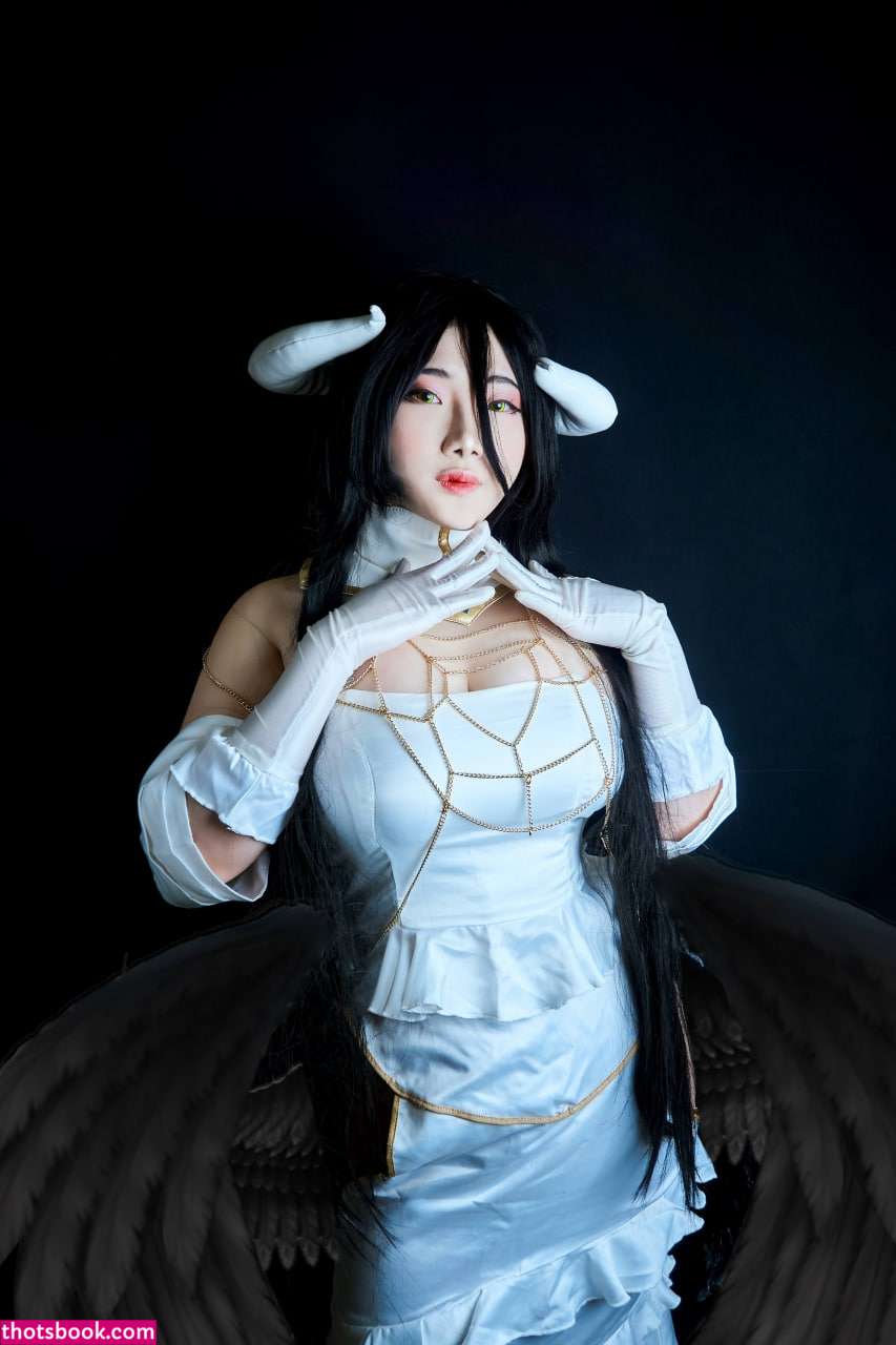 Indonesian Cosplayer Photo #327