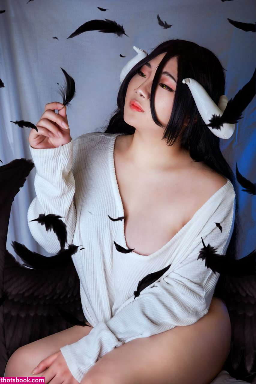 Indonesian Cosplayer Photo #335