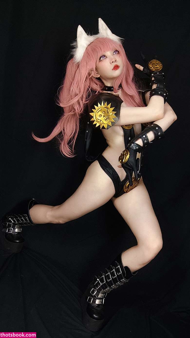 Evil Overlord Gabo Photo #156