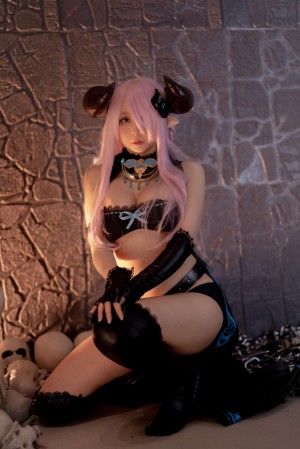 Asano Kinoko Photo #35