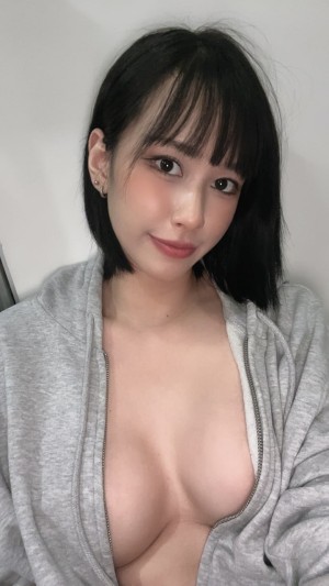 Earnieshime Photo #19