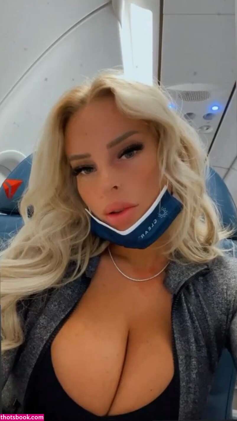 Emily Primrose Photo #28