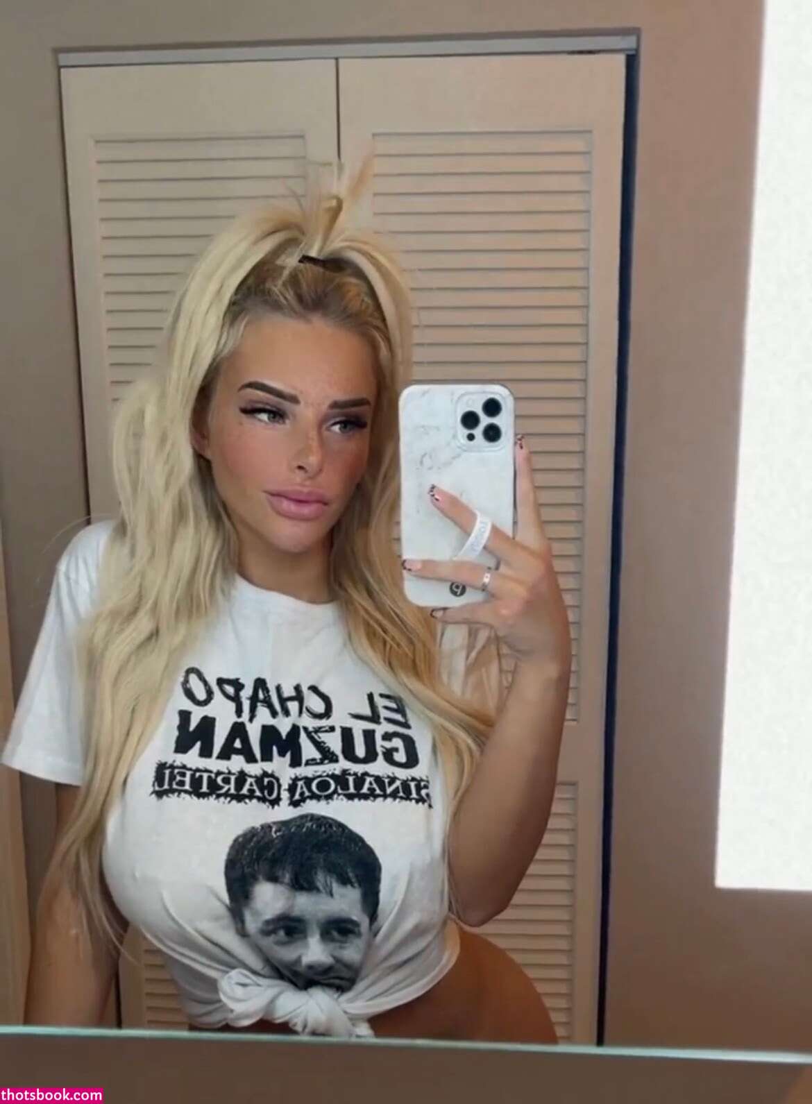 Emily Primrose Photo #33