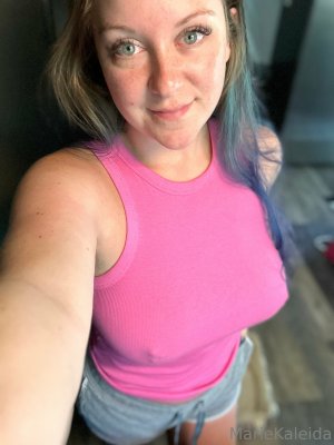 mariekaleida Photo #64