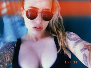 Sash Suicide Photo #7