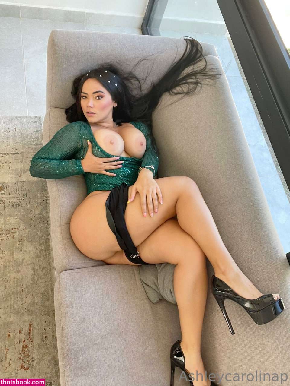 Ashley Carolina Photo #19