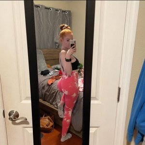 Iksnirub Twins Photo #5