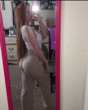 Iksnirub Twins Photos #2