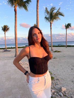 Jackie Aron Photo #6