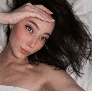 Lillyyluna Photo #10