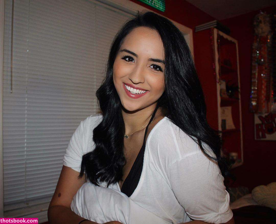 Yourfutureexwifey Photo #15