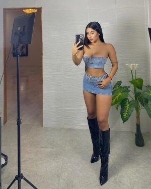 danielarb2000 Photo #19