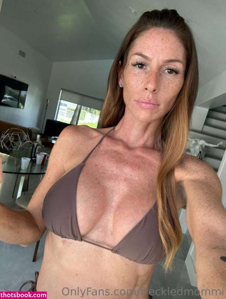Freckledmommi Photo #1
