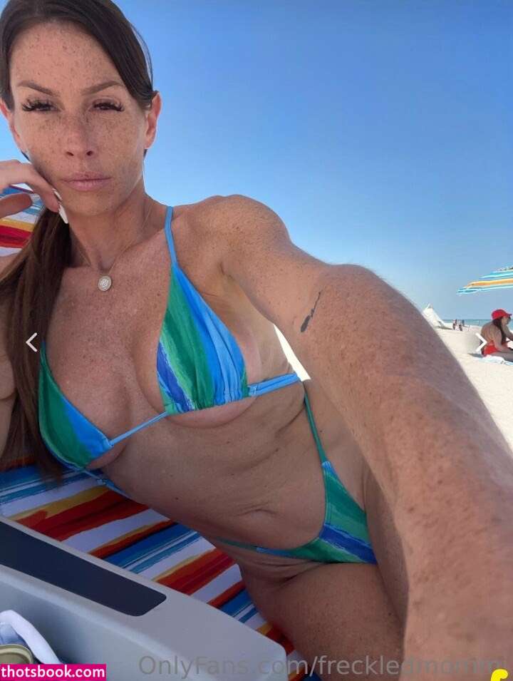 Freckledmommi Photo #8