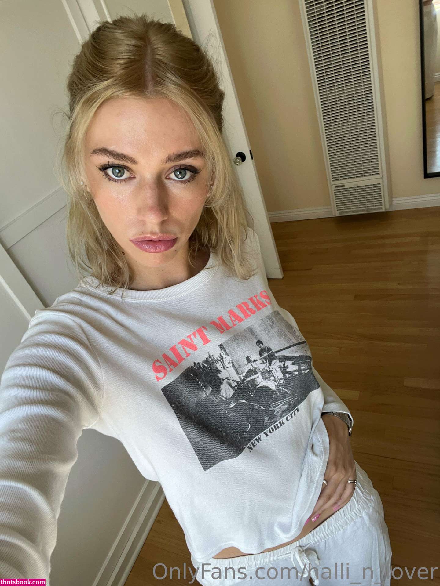 Hallin Lover Photo #34